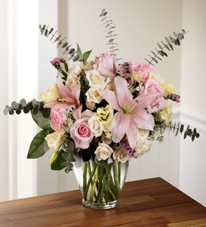 The FTD� Classic Beauty� Bouquet