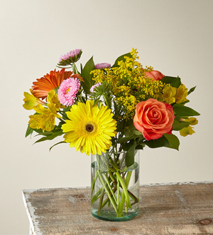 The FTD Smooth Sailing Bouquet