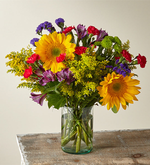 The FTD Summer in the Cape Bouquet