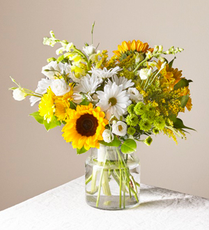 The FTD� Hello Sunshine Bouquet