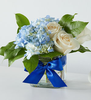 Sky Blue Delight Bouquet