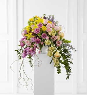 The FTD� Display of Affection� Arrangement