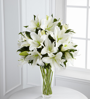 The FTD� Light In Your Honor� Bouquet